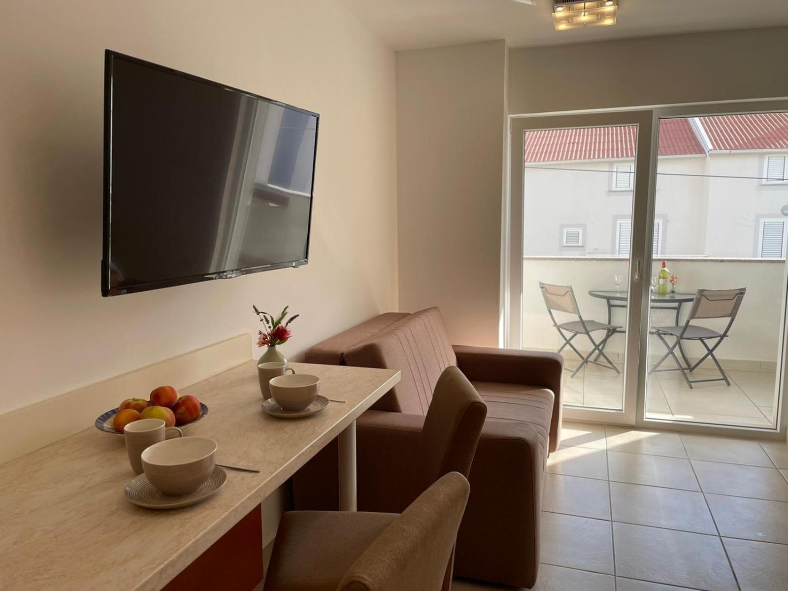 Novalja Apartments By Nena Екстер'єр фото